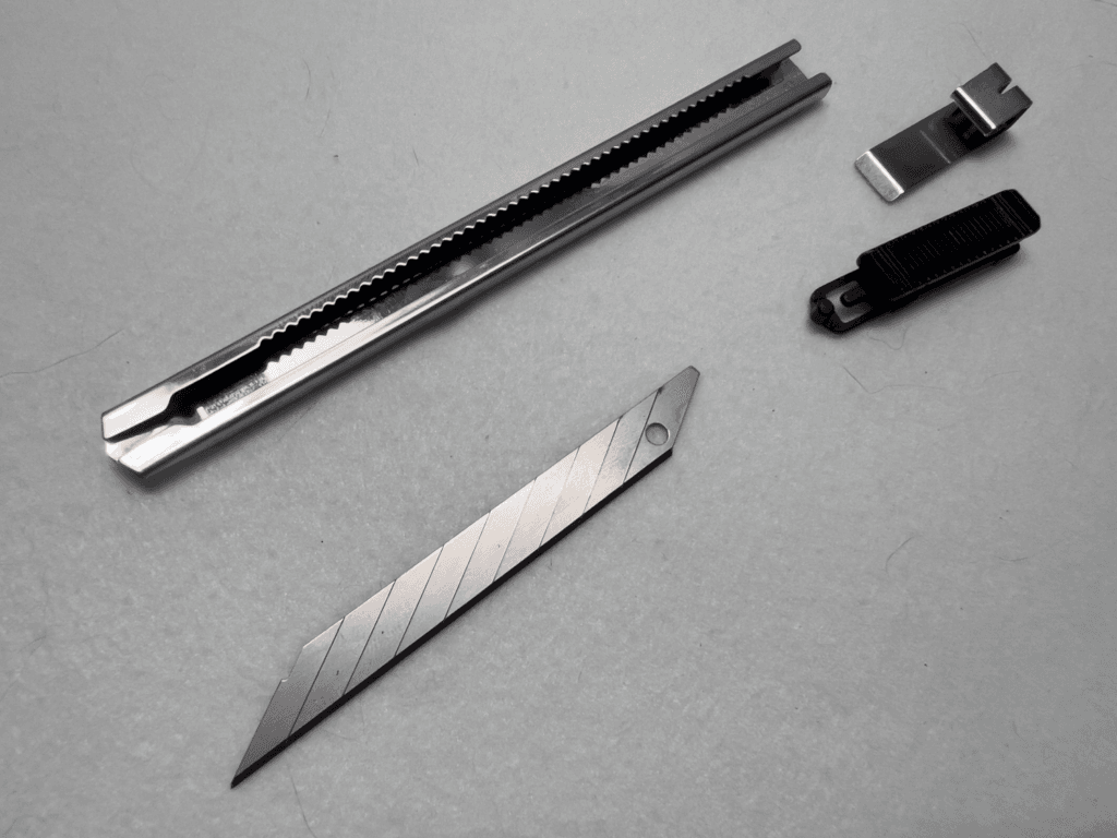 セリア　細工用カッター