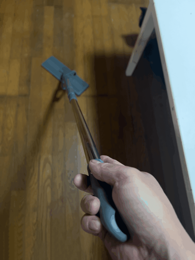 ダイソー「簡単水絞り3段モップ」