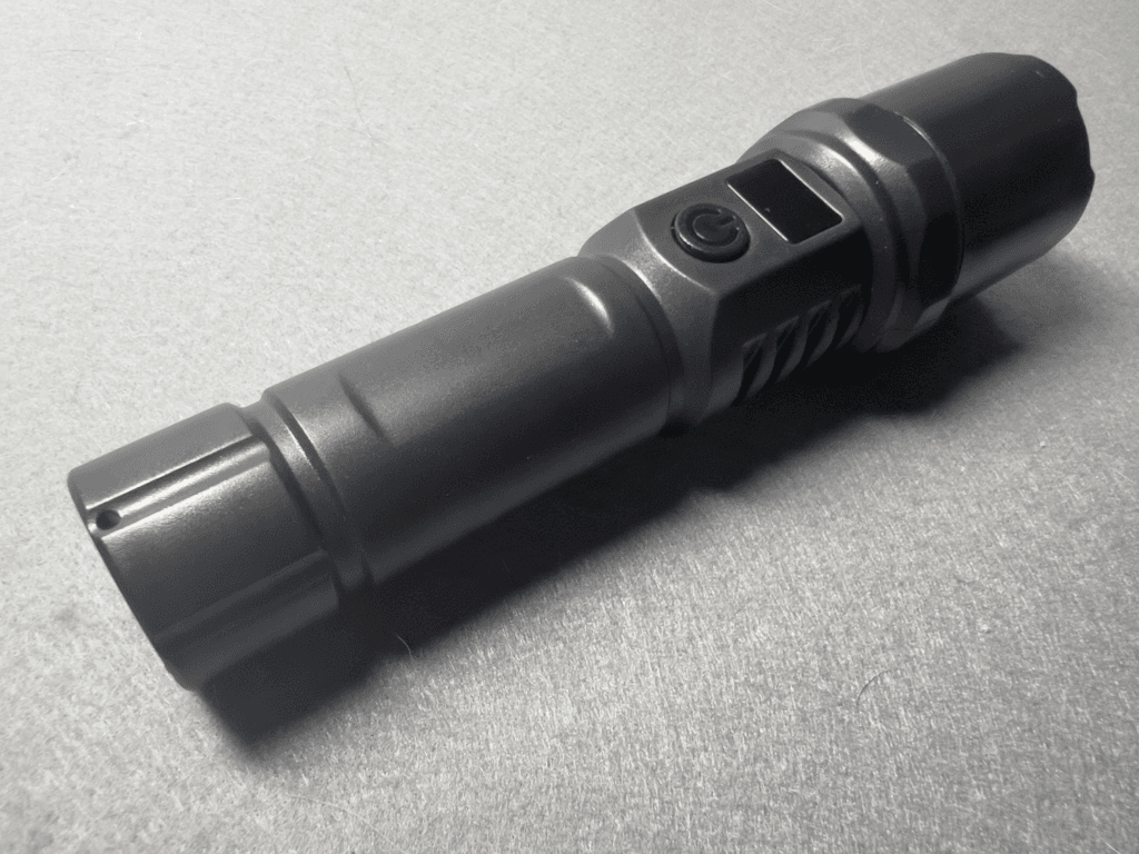 ダイソー 充電式LEDライト