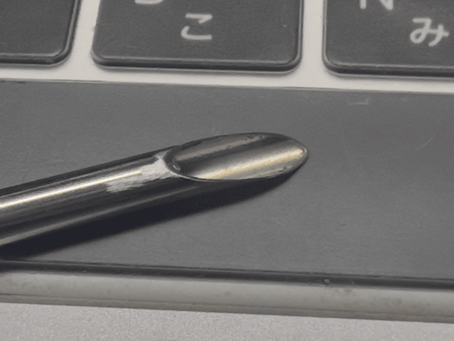 ダイソー　ピックアップツール　エア抜き