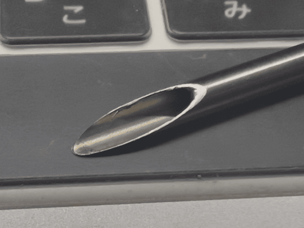 ダイソー　ピックアップツール　エア抜き