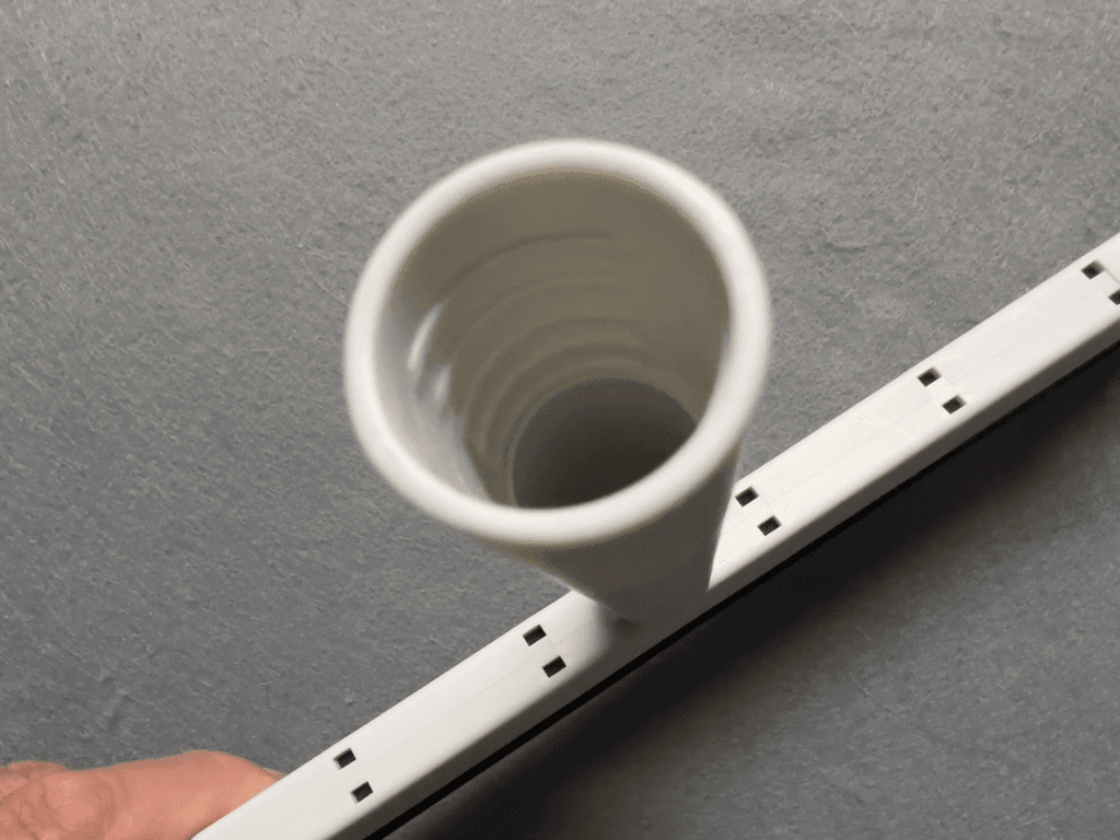 セリア　フロア　ラバーほうき