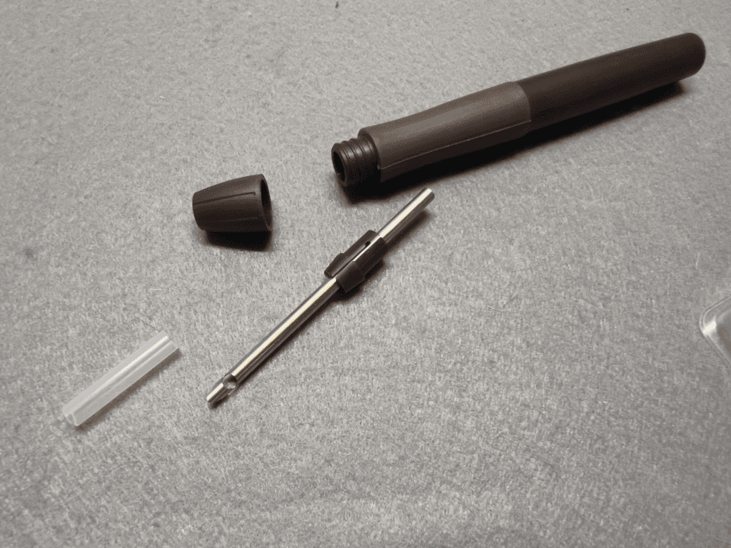 ダイソー　パンチニードル