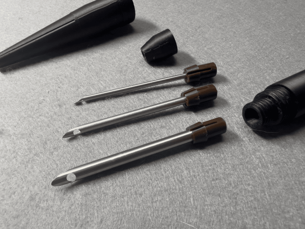 ダイソー　パンチニードル