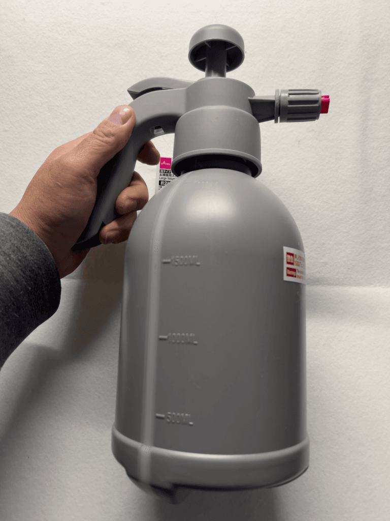 ダイソー　泡タイプ洗剤対応　お掃除用スプレー