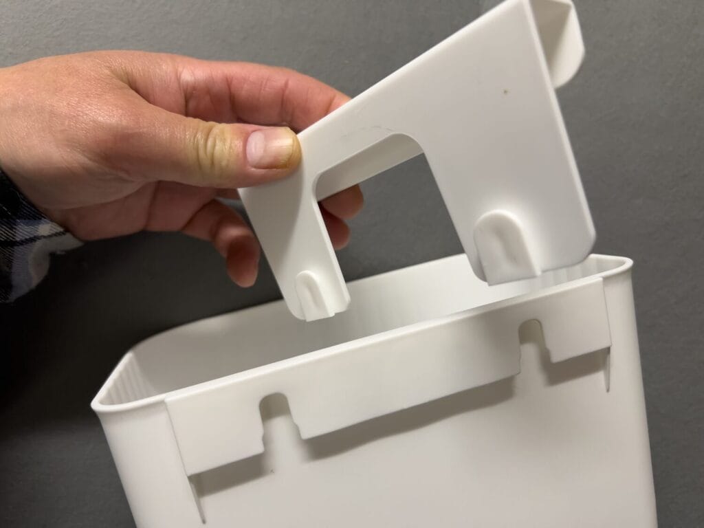 ダイソー　フタ付ゴミ箱