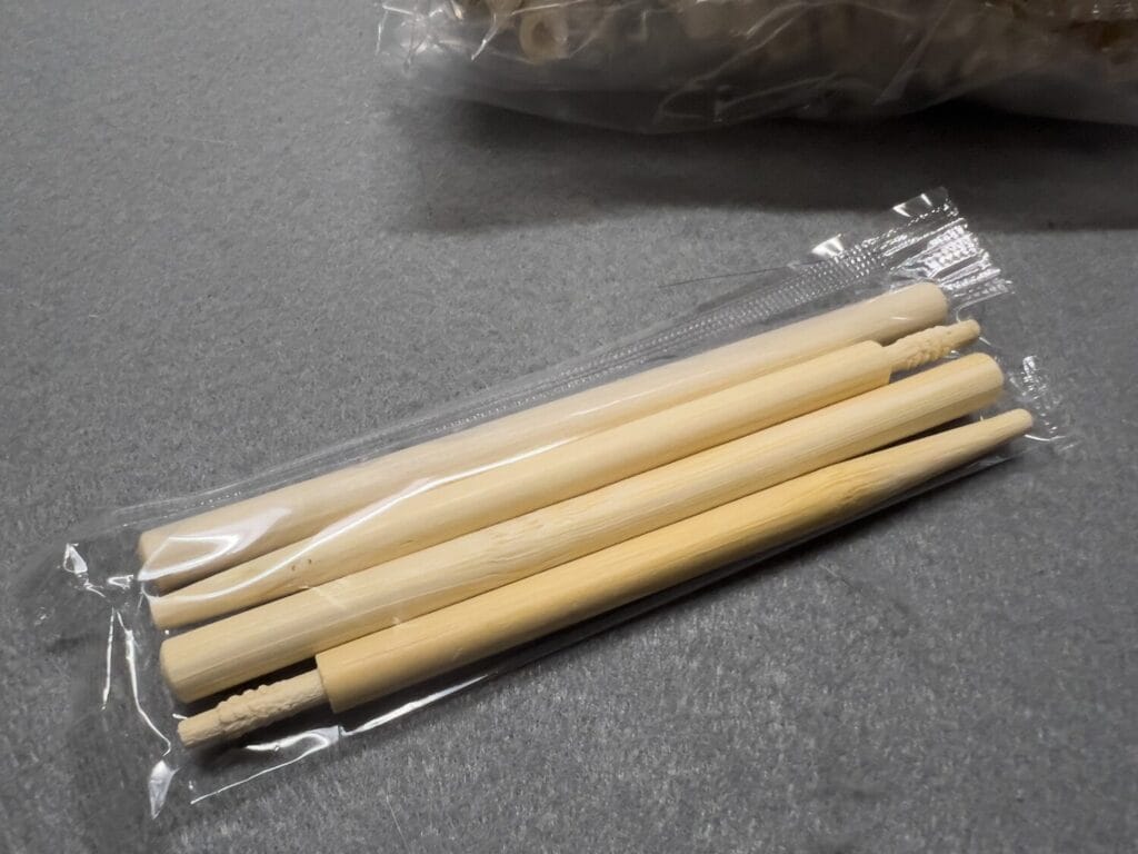 ダイソー　つなげて使える竹丸箸